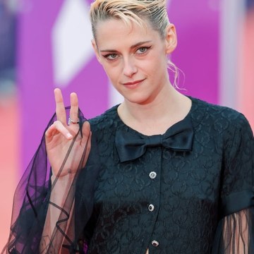 Kristen Stewart - Provocative and Androgynous Shoots in kristenstewart_hot_imtd9sf1v49g1.jpg - hidden celebrity photo